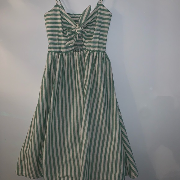 Dress - Picture 1 of 1